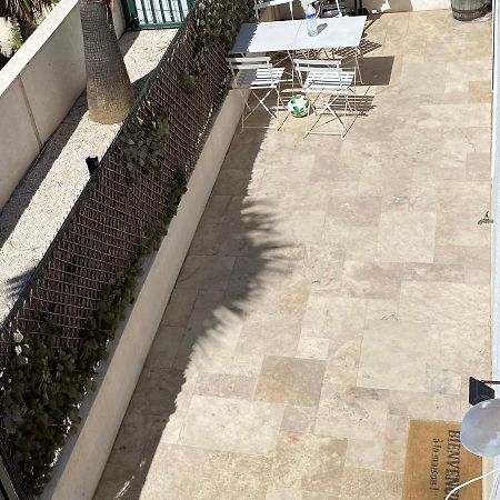 Appartement Neuf, 2 Chambres, Terrasse Plein Sud A Σαιντ-Μαξίμ Εξωτερικό φωτογραφία